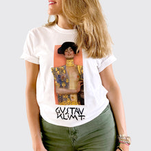 Charger l&#39;image dans la galerie, Camiseta Gustav Klimt Inspired Judith
